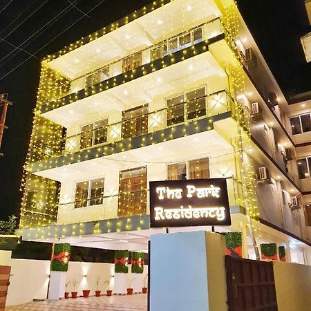 The Park Residency Hotel เดห์ราดุน ภายนอก รูปภาพ