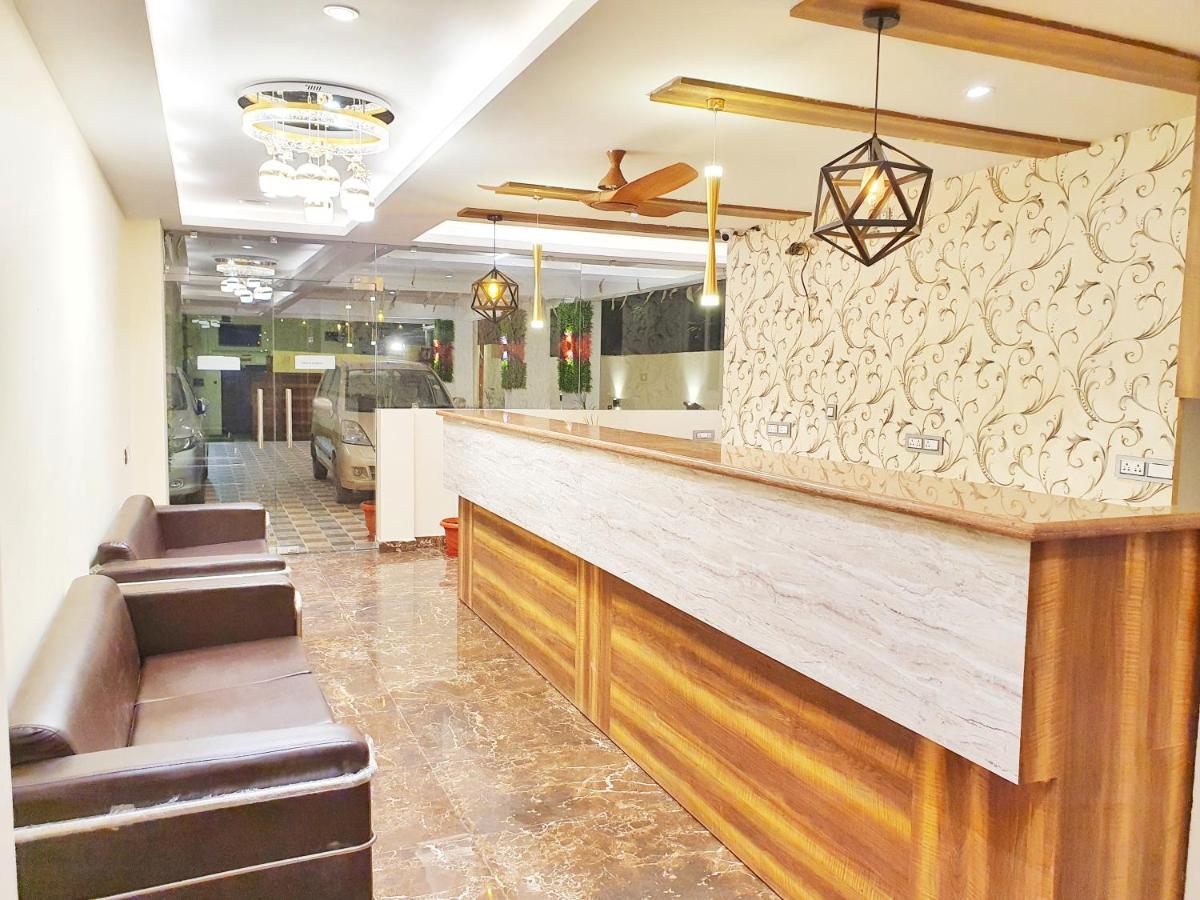 The Park Residency Hotel เดห์ราดุน ภายนอก รูปภาพ